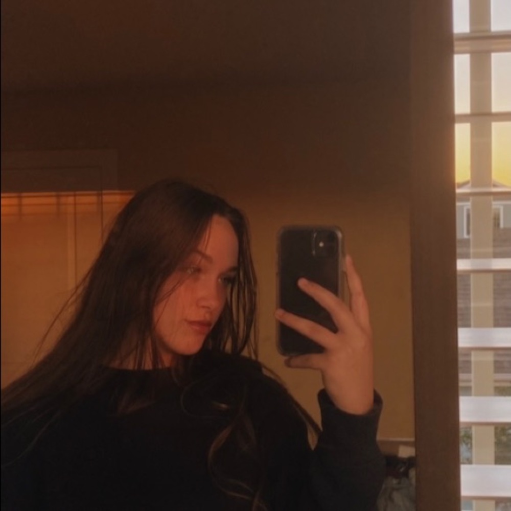 Meet your Posher, Jesalyn